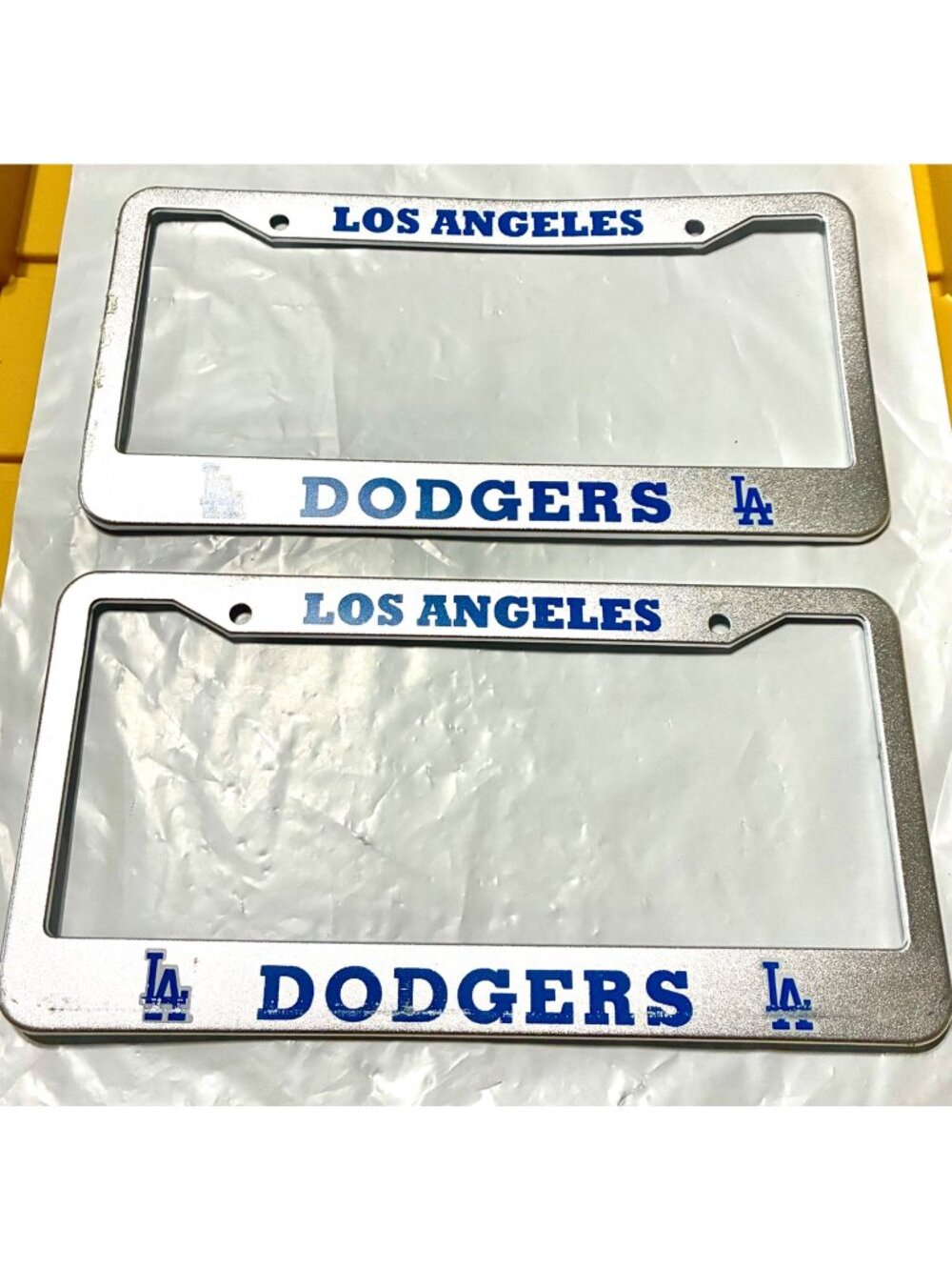 Los Angeles Dodgers LA License Plate Frames Silver Blue Metal – Set of 2 NEW